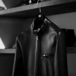 CINQUANTA(チンクアンタ) H502 STAND COLLAR RIDERS (スタンド カラー ジャケット) NAPPA LEATHER ナッパレザー シングルライダース ジャケット BLACK SILVER (ブラックシルバー)  Made in italy (イタリア製) 2022 春夏 【ご予約受付中】のイメージ