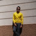 RIVORA (リヴォラ) 18G Wool Silk Turtle Neck Pull Over (18ゲージ ウールシルク タートルネック プルオーバー) ウールシルク タートルネック セーター YELLOW (イエロー・100) MADE IN JAPAN (日本製) 2023秋冬新作のイメージ